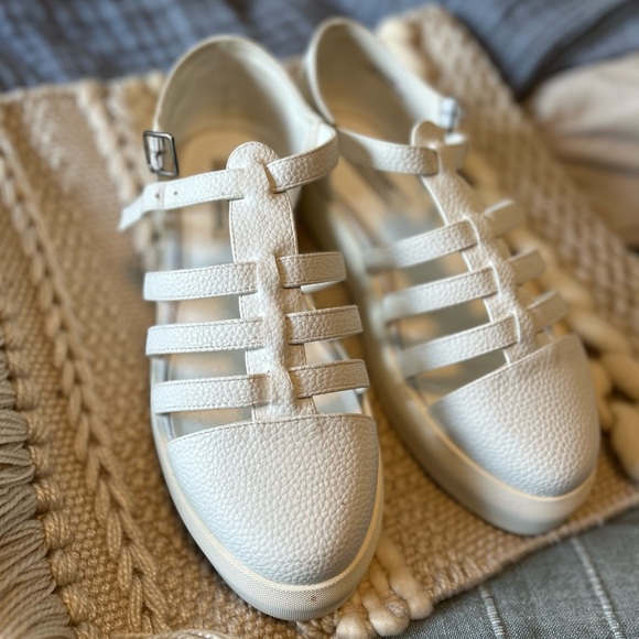 Matt & Nat Oriane Sneaker Sandals - Picture 5 of 6